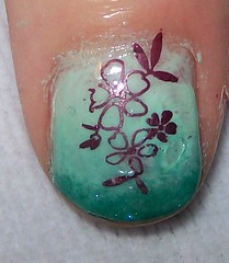 green ombre flower nail look