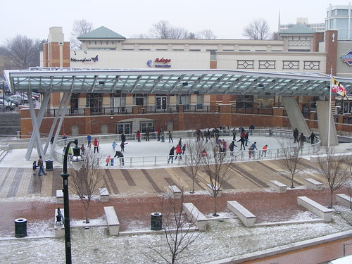 Ice Rink, Veterans Plaza