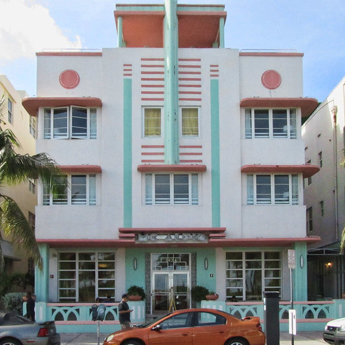 art deco buildings in miami. Art Deco building in Miami