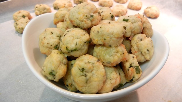 Rosemary, Chive and Cheese Biscuit Bites