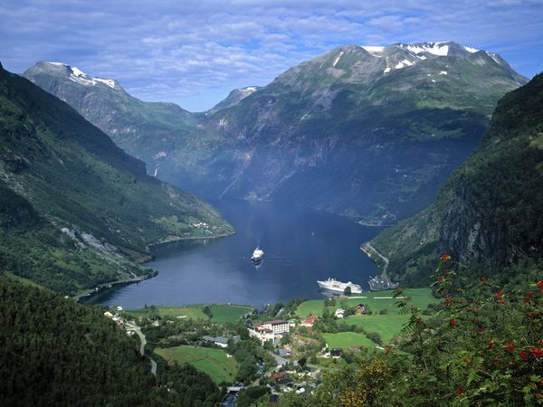 5370419482 51e70e93a5 o Beautiful pictures of Norway in National Geographic