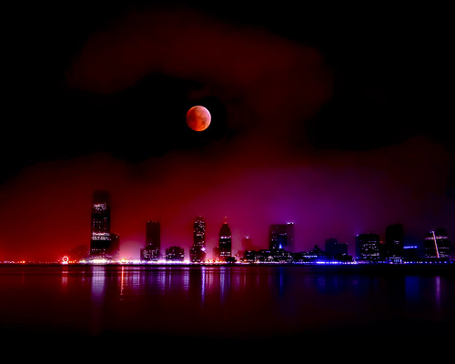 Jersey City, New Jersey and the 2010 Lunar Eclipse