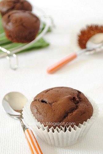 Muffins al Cacao Ripieni di Zucca e Cioccolato-Cocoa Muffins with Pumpkin and Chocolate Filling
