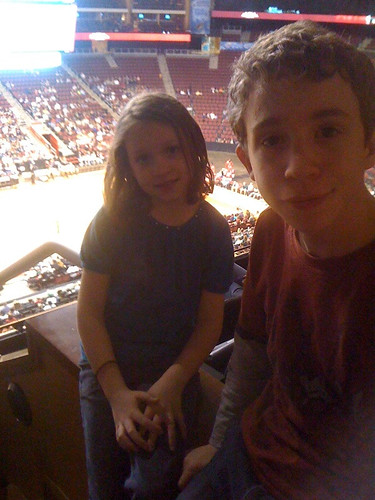 Ben and Tessa at the Harlem Globetrotters