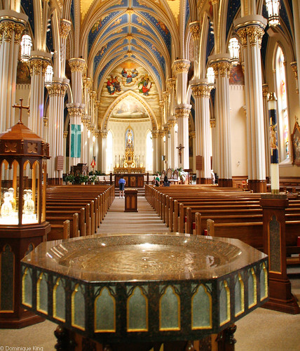 Notre Dame Basilica Indiana-6.jpg