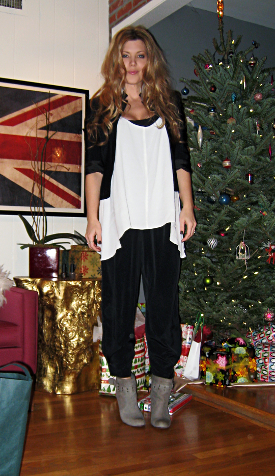 what I wore on Christmas eve+black and white and gray