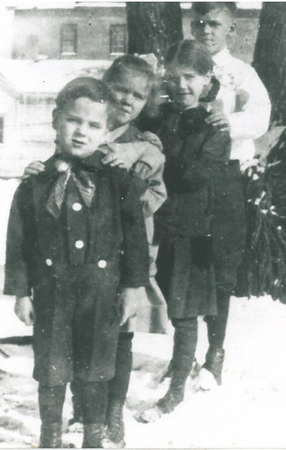 Great-Grandpa Spencer and his siblings.
