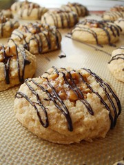 Peanut Butter Cookies With Caramel Peanuts