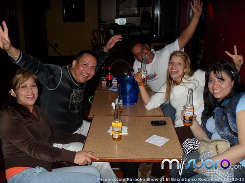 Misuero.com Karaoke Show At El Bachatipico Restaurant 01-02-11 (71)
