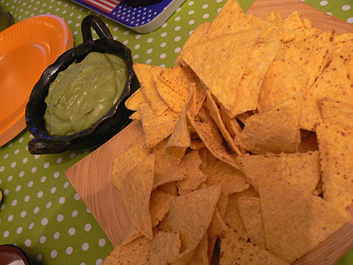 guacamole et tortilla chips.jpg