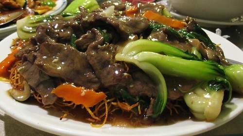 beef pan fried noodles with black pepper