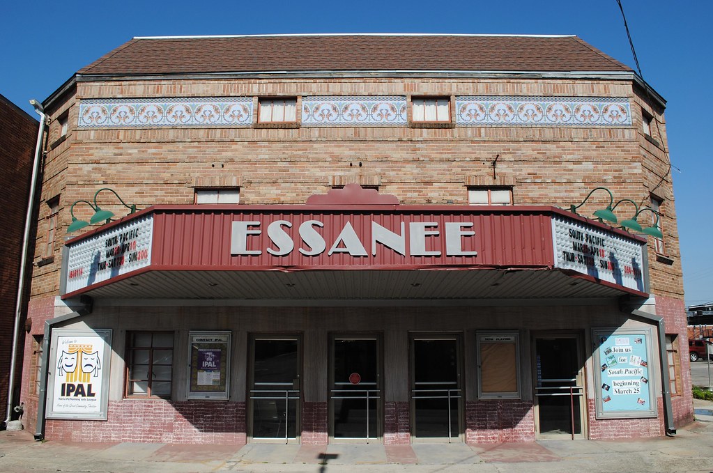 essanee theater