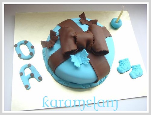 blue brown baby shower cake by guzinhakan