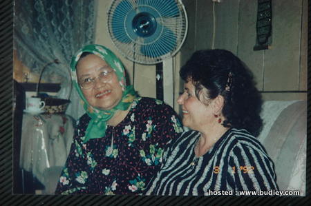 Natrah Visited Her Adopted Family In Malaysia On 29 Jan 1998