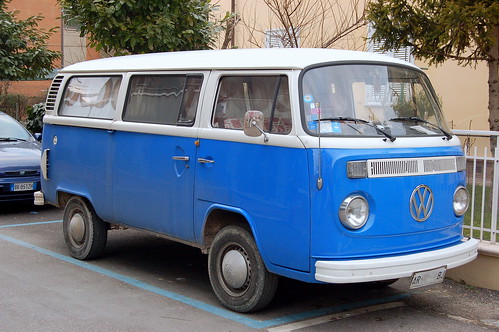 Volkswagen Transporter T2 Samba bus