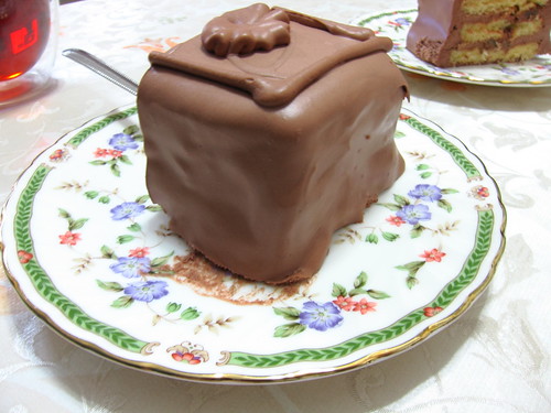 赤坂トップスのチョコレートケーキ
