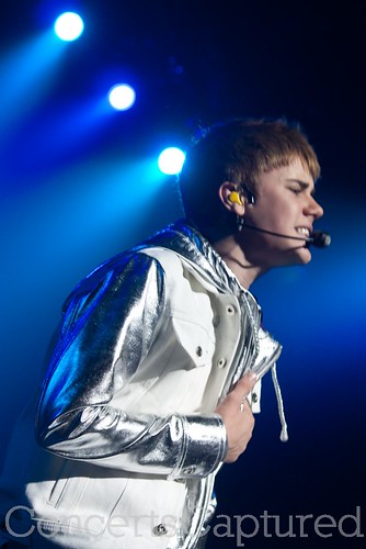justin bieber march 2011 pictures. Justin Bieber