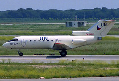 Czech Air Force (UN) YAK-40 OK-BYH BCN 16/05/1992