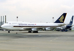 Singapore Airlines B747-312 N120KF CDG 16/06/1991