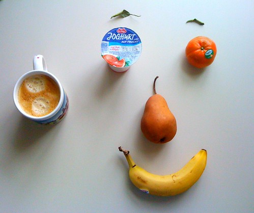 Clementine, Clementine, Banane & Mertinger Joghurt auf Frucht