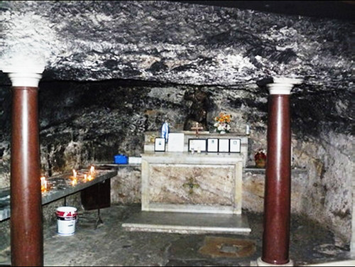Cueva de Elías