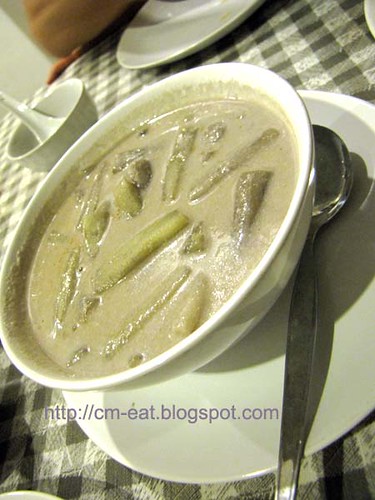 Lotus stem in coconut soup / curry