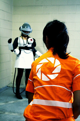 portal 2 chell cosplay. Portal Cosplay GLaDOS and