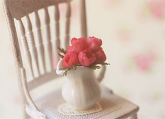 Dollhouse Miniature 1/12 Scale Pink Peonies