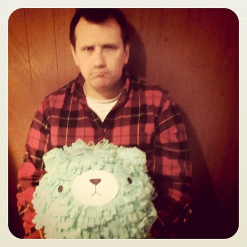 My piñata for @craftland is done! No one seems happy about it, though.