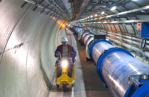 CERN / LHC tunnel
