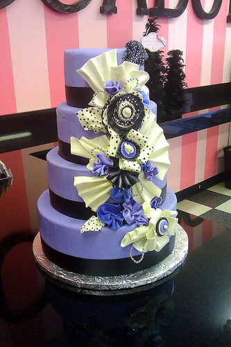 Purple cake Coccadotts01