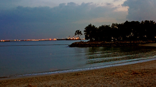 Palawan Beach by alantankenghoe