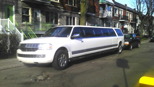 Lincoln 4x4... Limousine