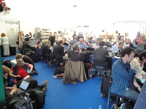 Press Tent crazy busy