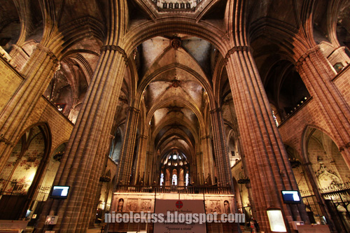 inside Cathedral of Santa Eulalia