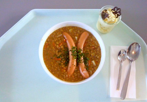 Linseneintopf mit Würstel / Lentil stew with sausage
