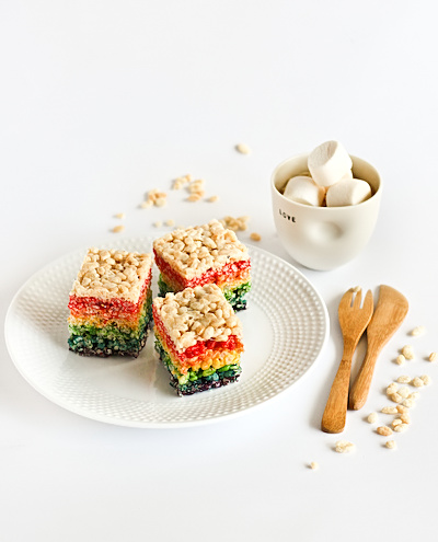 rainbow_rice_krispie_treats-15