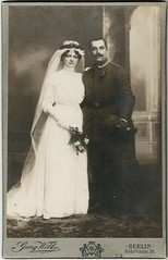 Wedding couple, Berlin, c. 1900