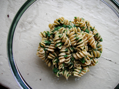 pasta with creamed spinach