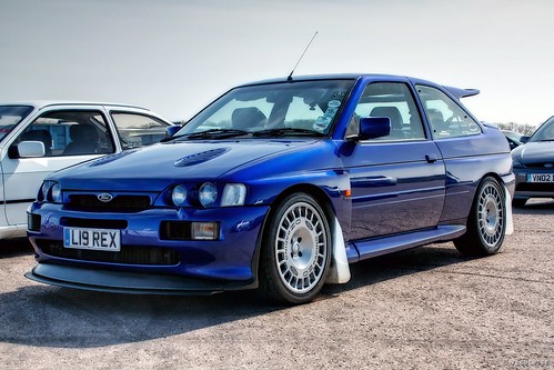 Ford Escort RS Cosworth share 3Ford Escort RS Cosworth