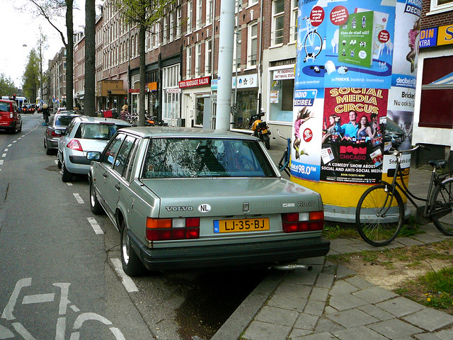 auto street car amsterdam vintage volvo voiture spotted rue bilderdijkstraat straat volvo740 volvo740gle