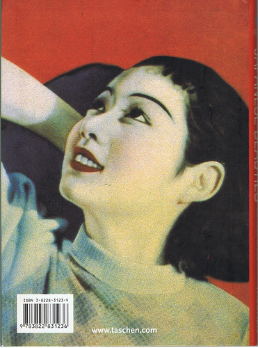 taschen_icons_japanese_beauties_(back)