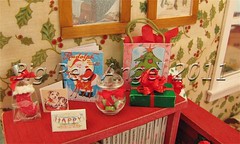 Tutti Size Christmas Miniatures