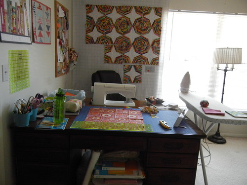 My new-and-improved sewing space