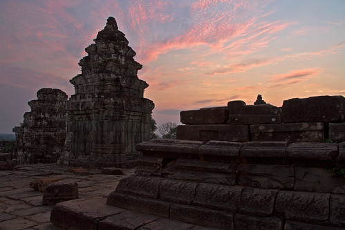 Sunrise at the Angkor ruins