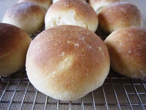 Yeast rolls cooling, take one