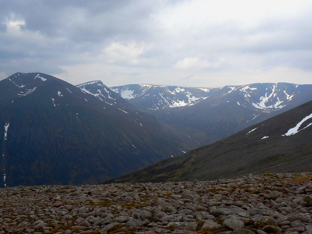 Cairn Toul to Braeriach