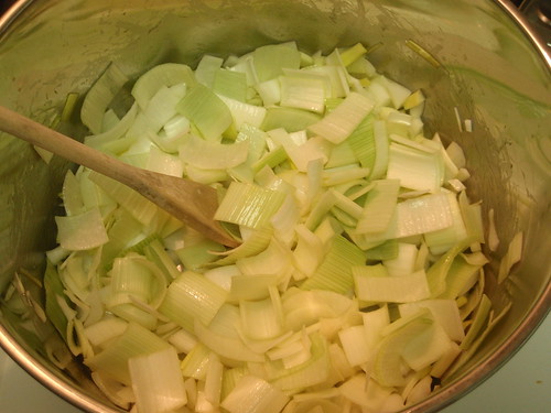 onion, leek, butter, olive oil