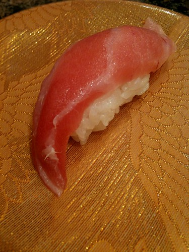 中トロとろっとろー 魚卸回転寿司 ダイマル水産