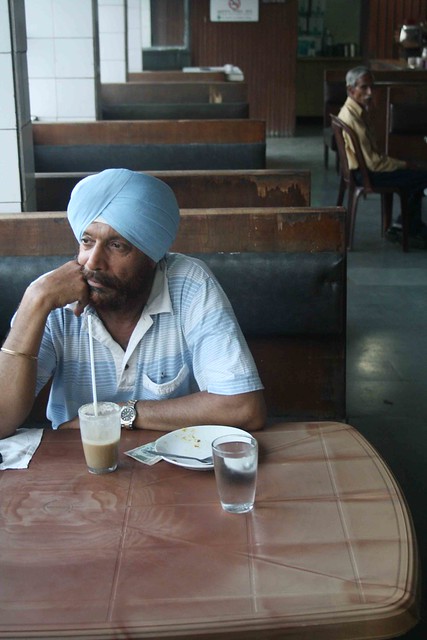 Photo Essay – The Aloneness of a Man in Indian Coffee House
